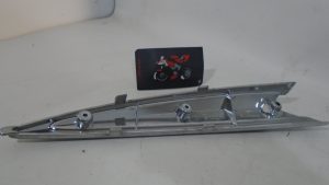 MOLDURA LATERAL TRASERA DERECHA PIAGGIO LIBERTY 125 09/15